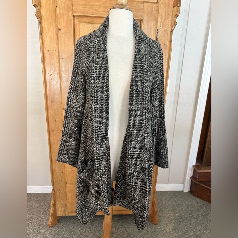 Zara Black and White Textured Open Front Tweed Cardigan Sz Med